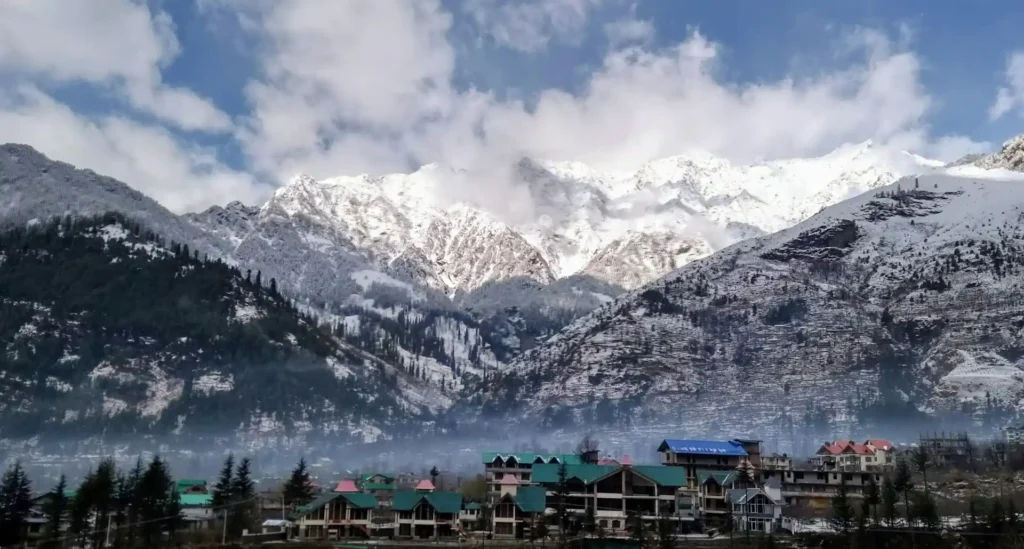 mountains
snow mountain
himachal pradesh
building
snow
india
grey
scenery
ice
manali
outdoors
countryside
housing
mountain range
port
panoramic
peak
rural
dock
shelter
Creative Commons images